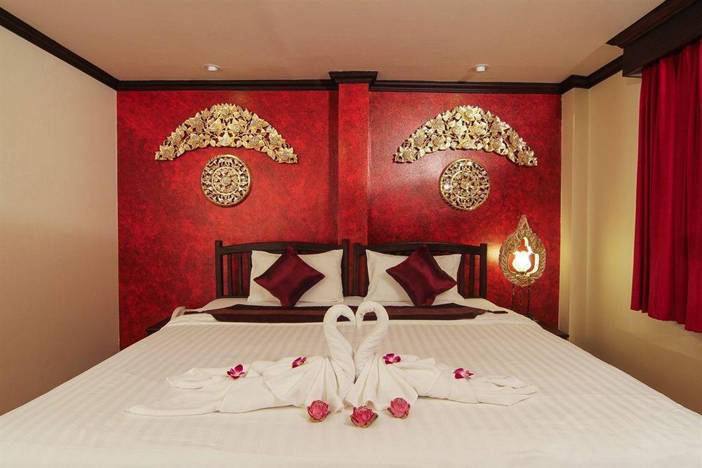 Pl Guesthouse Patong Ngoại thất bức ảnh