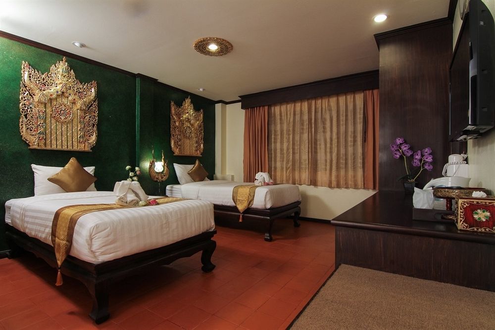 Pl Guesthouse Patong Ngoại thất bức ảnh