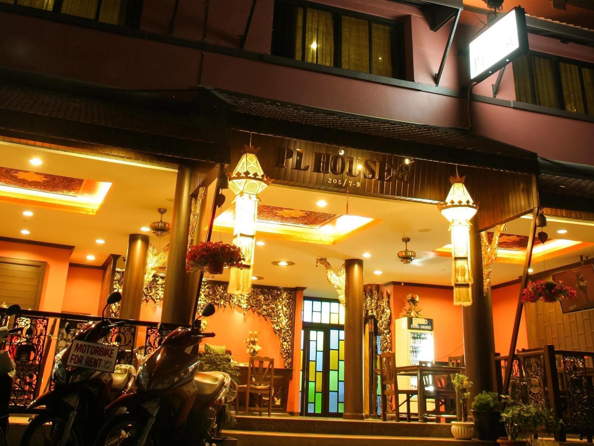 Pl Guesthouse Patong Ngoại thất bức ảnh