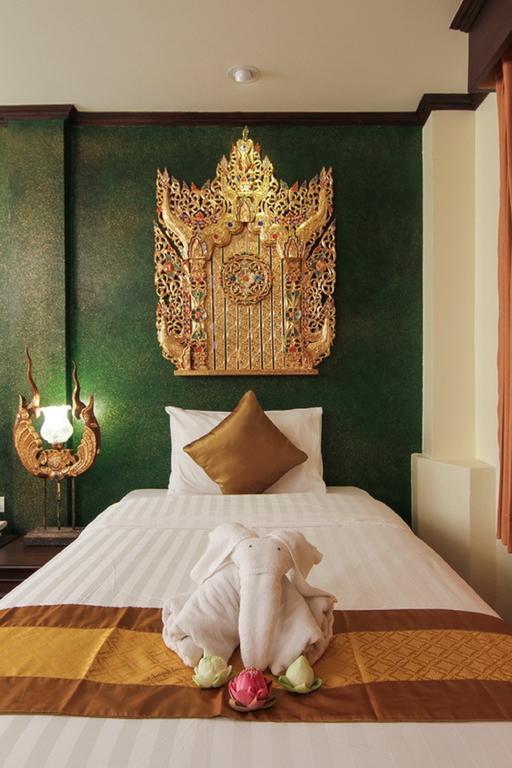Pl Guesthouse Patong Ngoại thất bức ảnh